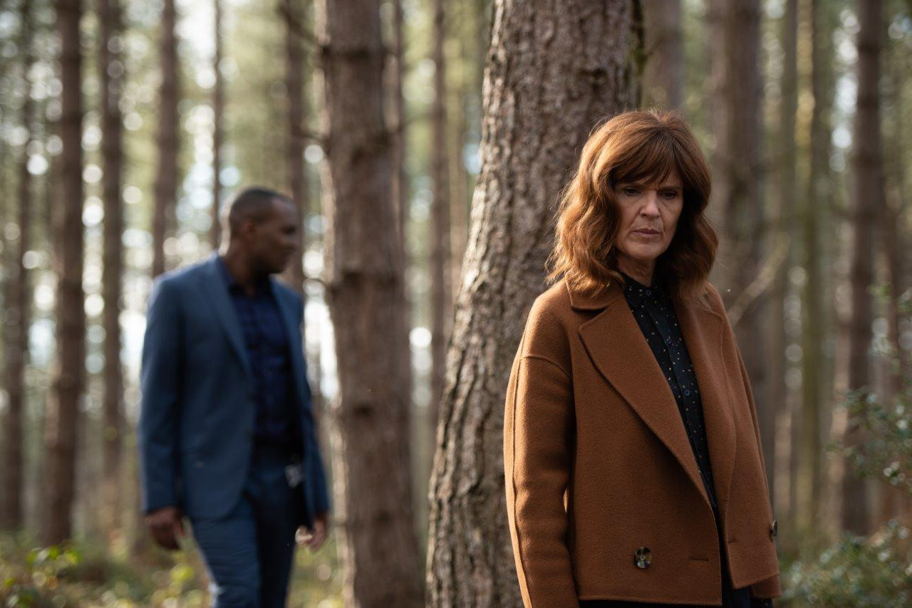 series like the stranger on netflix
