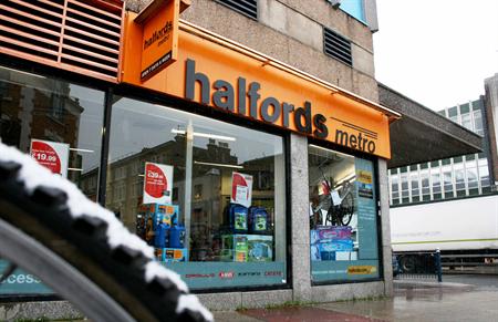 fresh-Group-win-Halfords_0