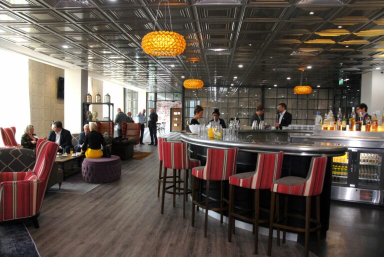 On-The-7th-private-members-media-lounge_0