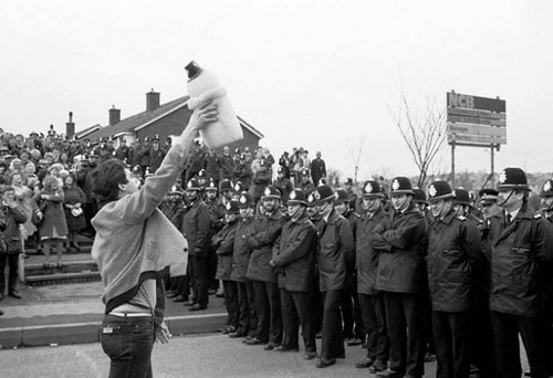 Miners_strike_picket_0