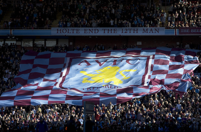 Holte-Flag-in-sunlight_001_0