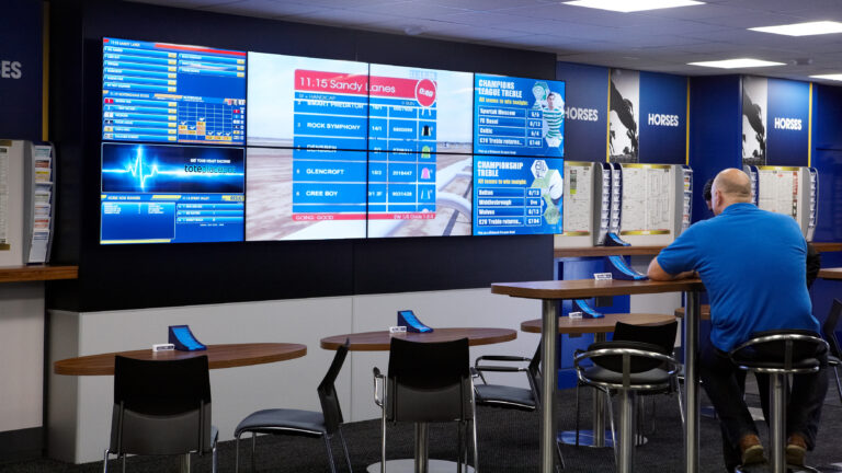 wh-retail-video-wall-004_0