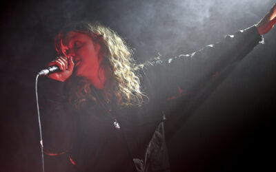 containsstronglanguage-katetempest