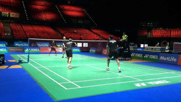 Badminton