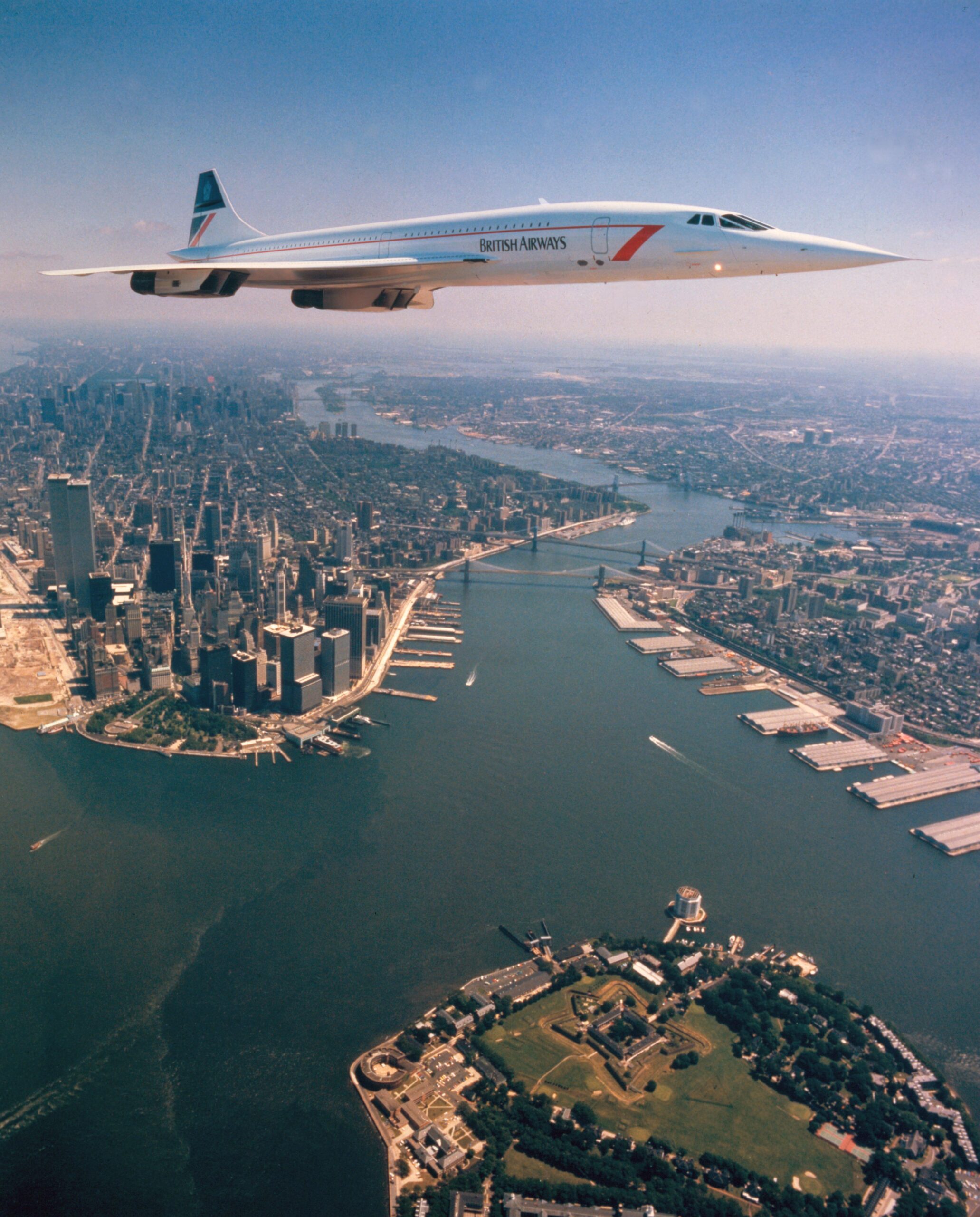 concorde_flying_over_manhaton1