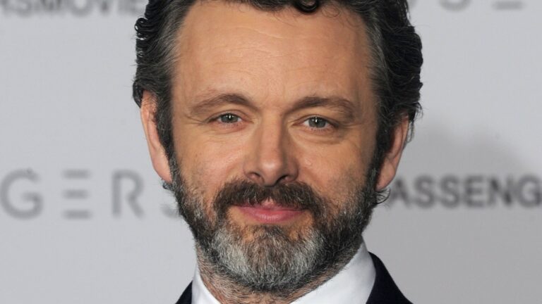 michael-sheen-ba3ad4e4-527d-495a-bb2b-1f0d0f87f39c