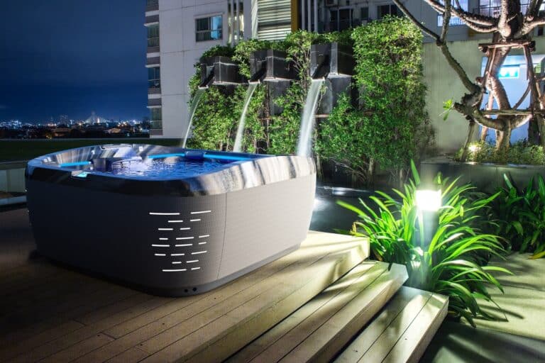 jacuzzi1