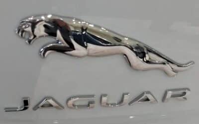 Jaguar logo