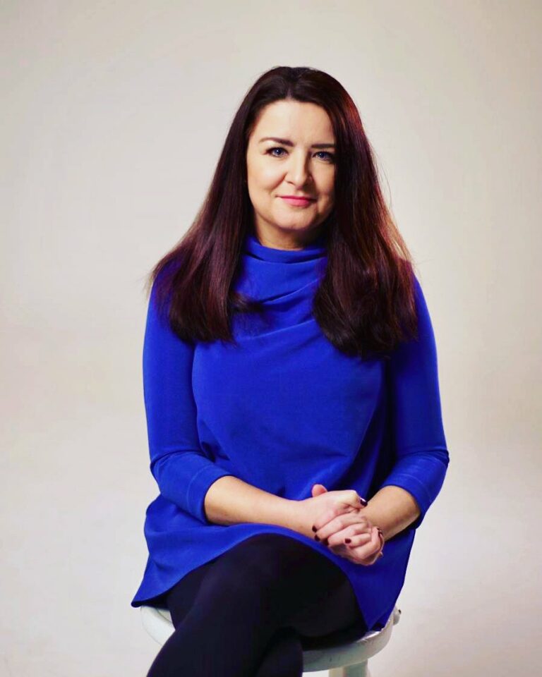Dr Kirsty Fairclough, Twitter
