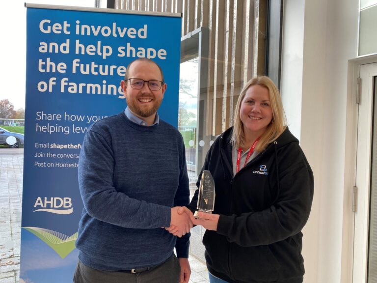 Jamie Blakeman, AHDB and Kerri Milburn, VirtualDCS