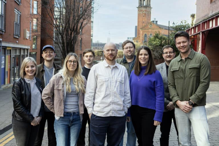 Ricky Allen and Lindsay Fraser with James Torry and the Doodledo Team
