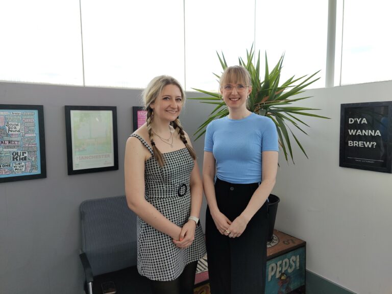 Faye Valentine (left) and Cheska Hardie