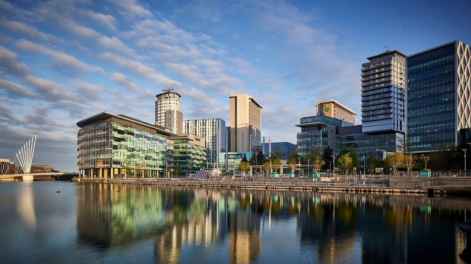 Up to three new BBC Radio assistant commissioner roles headed to Salford - Vimarsana News