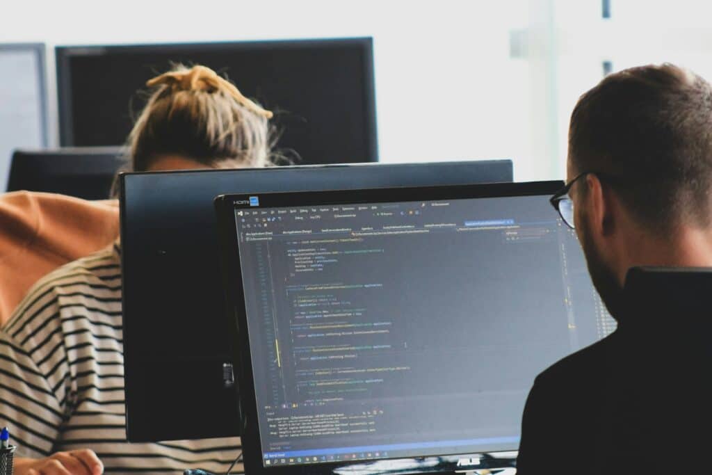 As more than a quarter of UK tech jobs now seek clued-up AI staff - is the North ready to lead the way on AI? - Vimarsana News