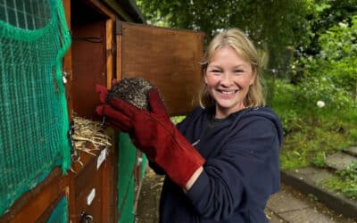 Joanna Page prepares for animal care qualification in new documentary