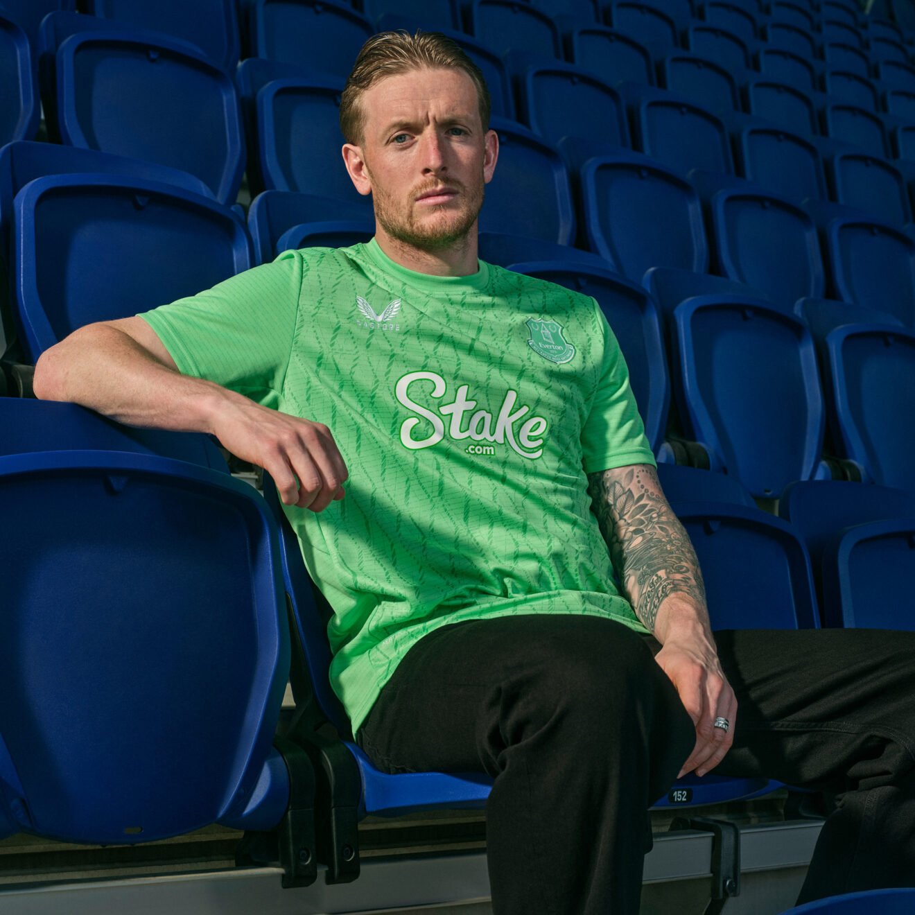 Everton reveal new Mersey inspired home kit ahead of historic move to ...