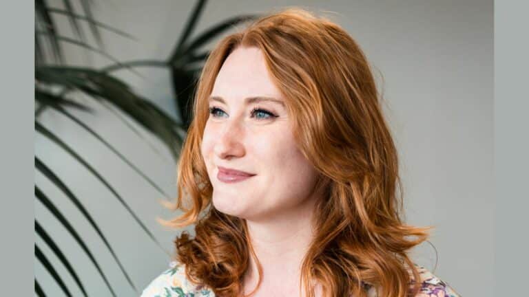 Sarah Bell, Bonded Agency